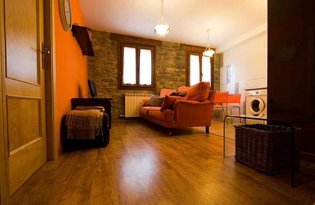 Apartamentos Cañardo Autural Oros Alto Exterior foto